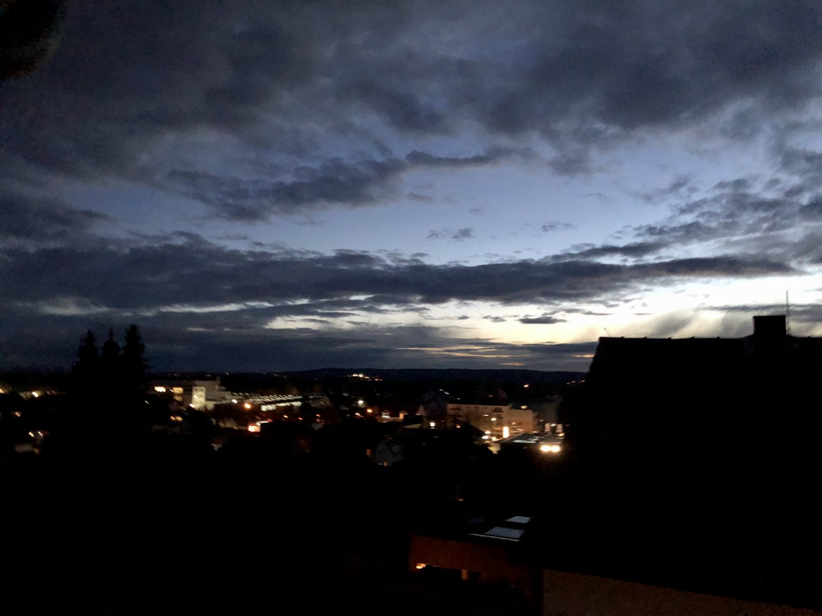 16442411-FBAF-48E6-B43E-54FBE935A8E8.jpeg