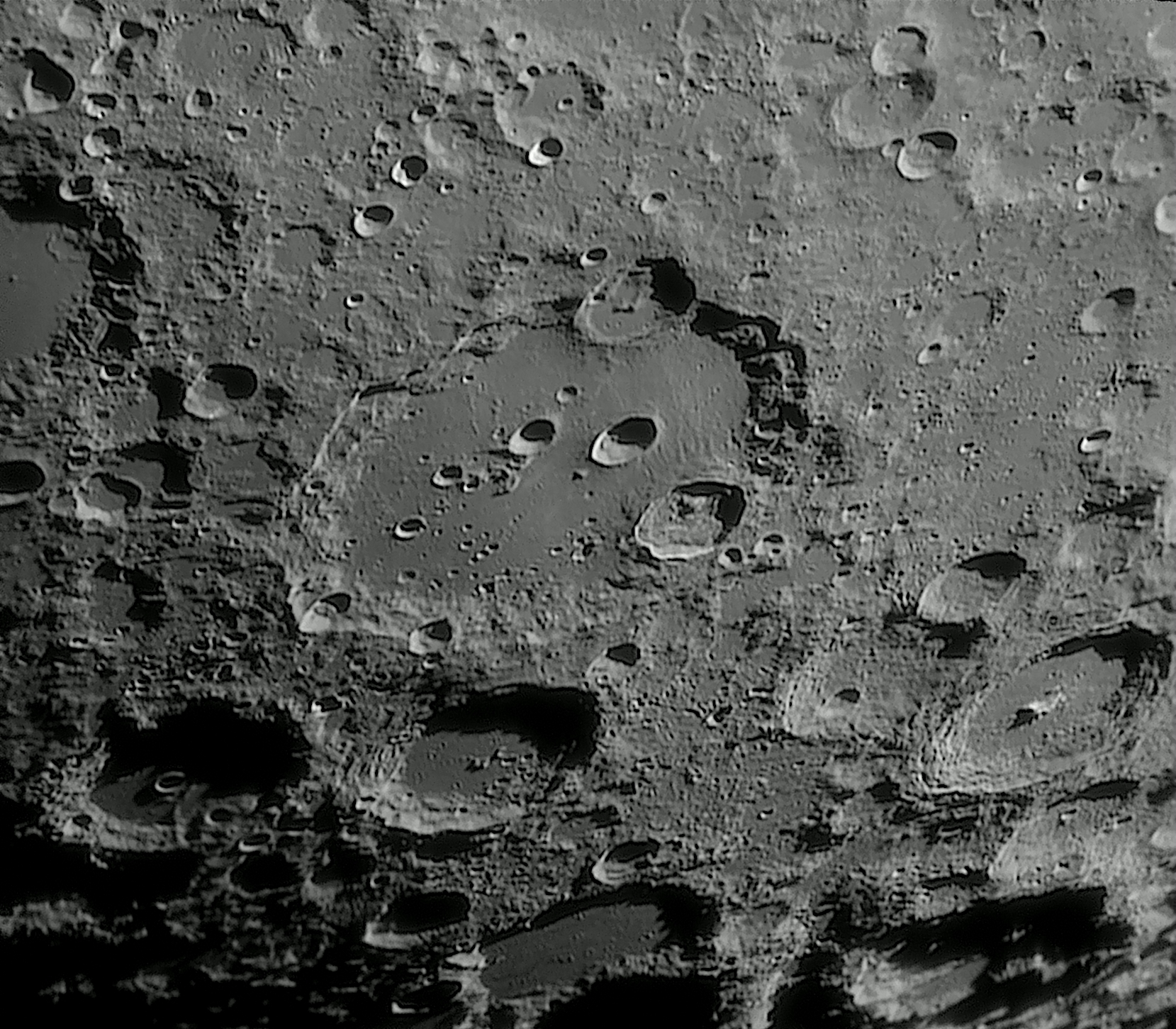 2021-03-23-1857__Clavius.jpg