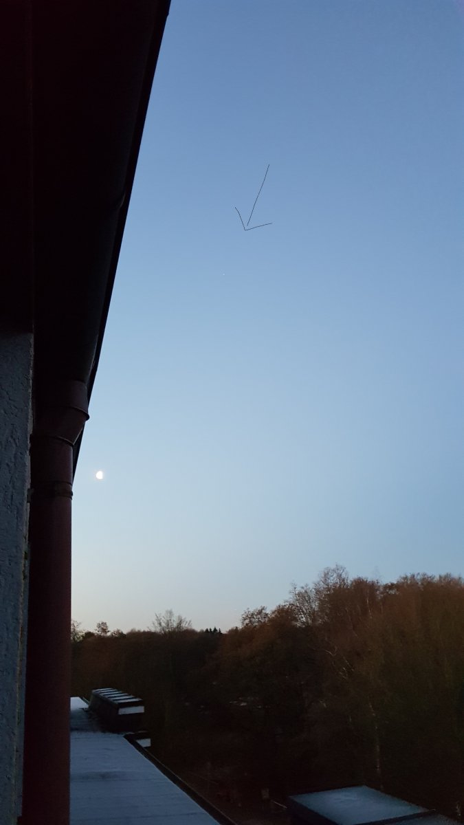 20210305_063343 ISS mit Pfeil.jpg