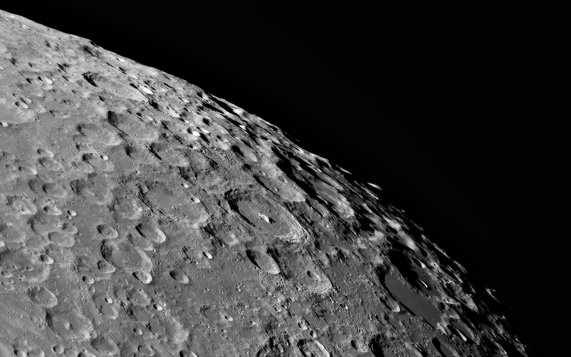 2022-01-13-1943_9-R-Moon Rand.jpg