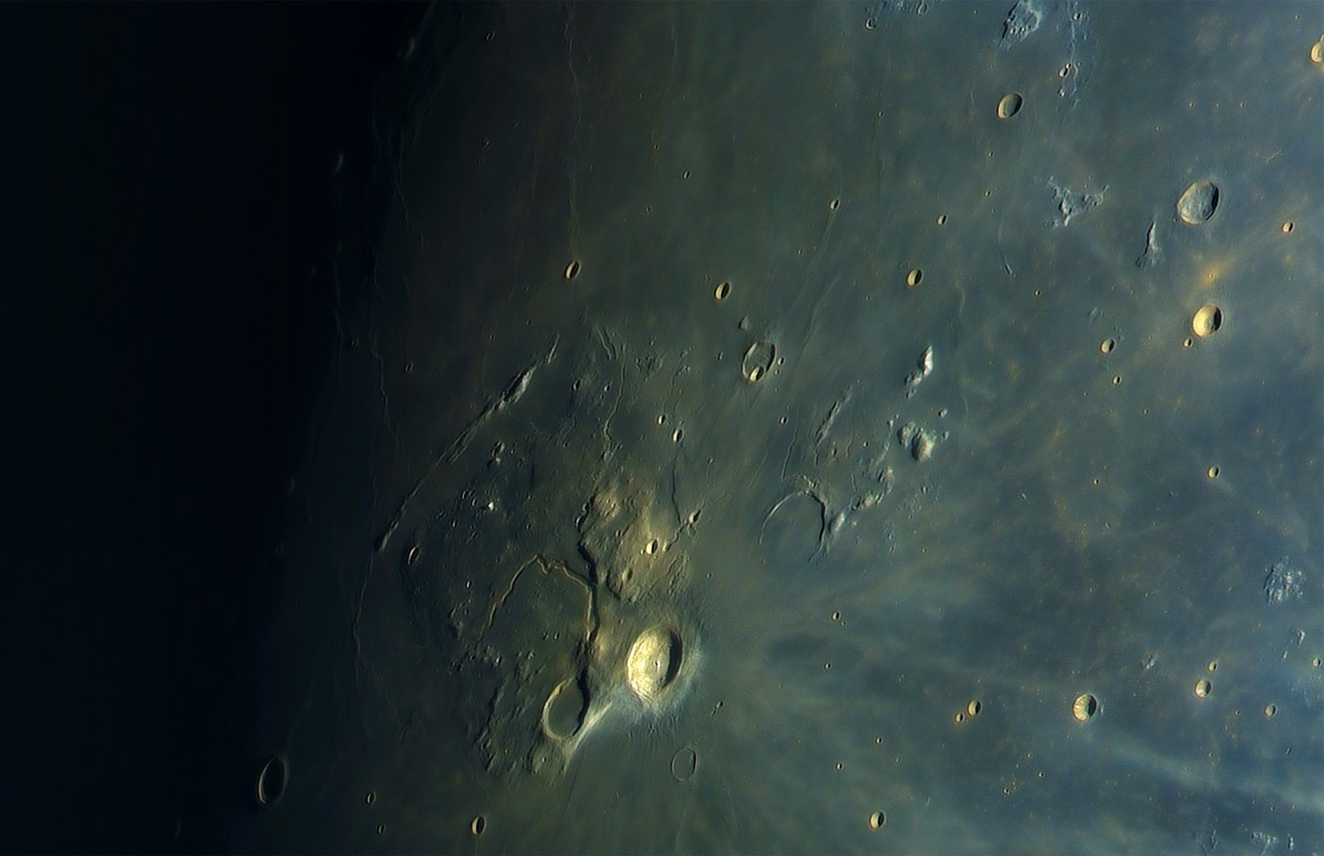 2023-05-02-2208_9_lapl5_ap9386_AAtopcolor2048.jpg
