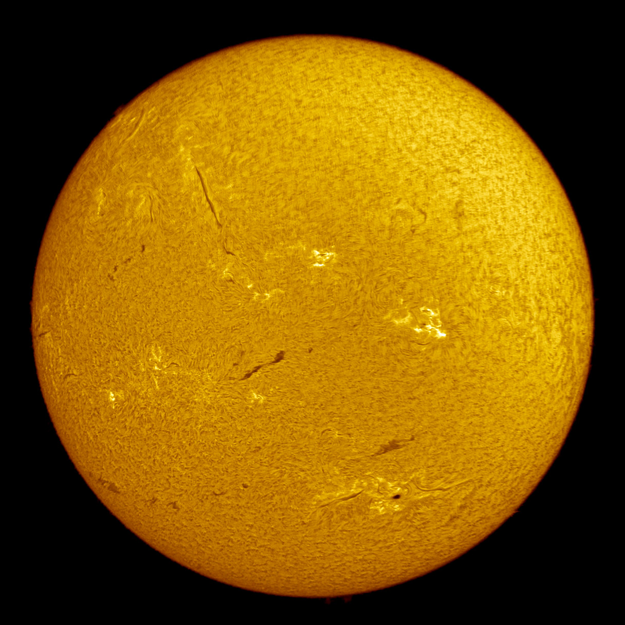 2023-08-11-1207_1-Sun_Planet_35_Sharp10_B1.0_C1.0_S18_N1_SUN Kopie.jpg