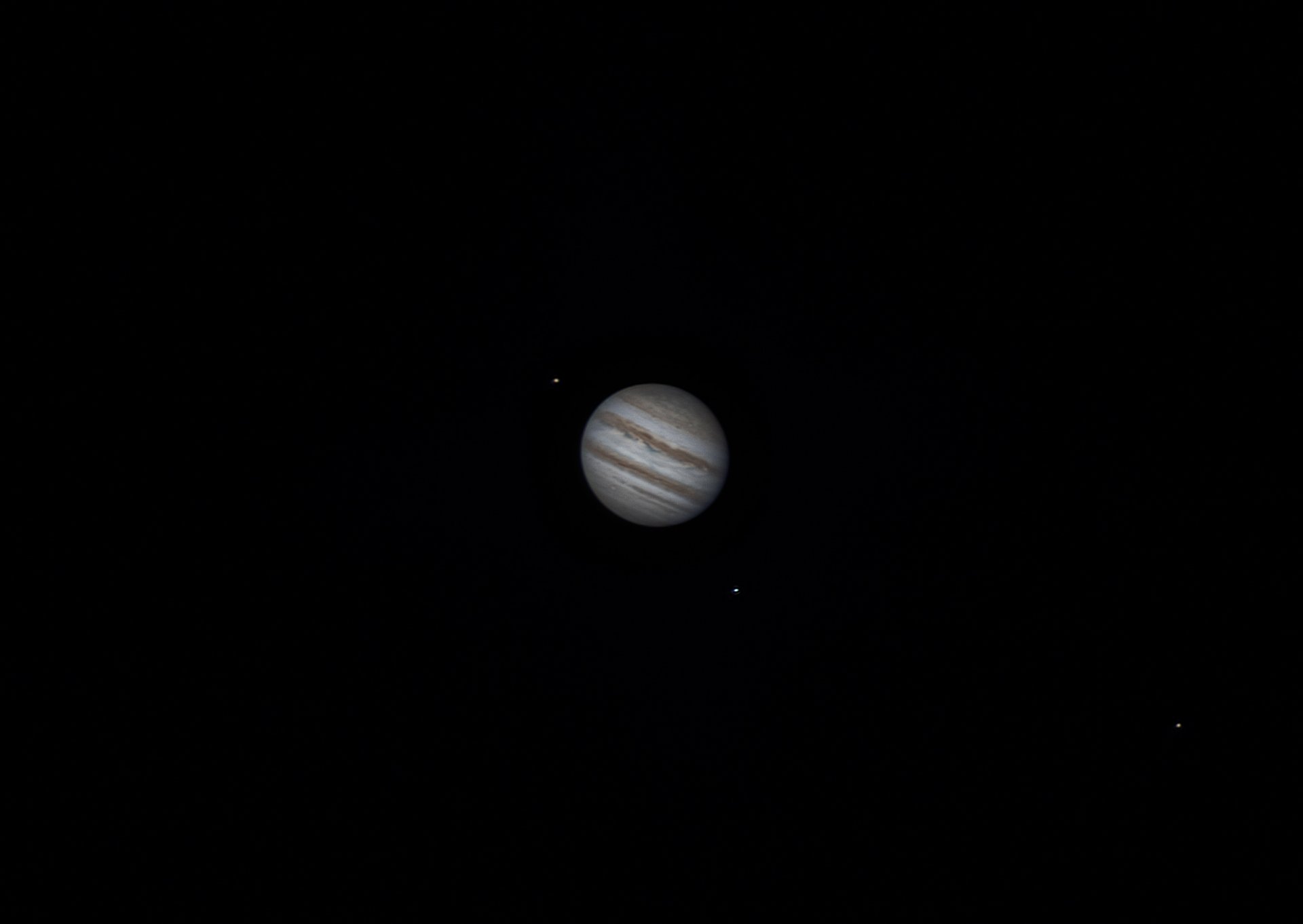 2023-08-22_050445294_Jupiter_Gain1000_20ms_pipp_lapl8_ap125_RS_PS.jpg