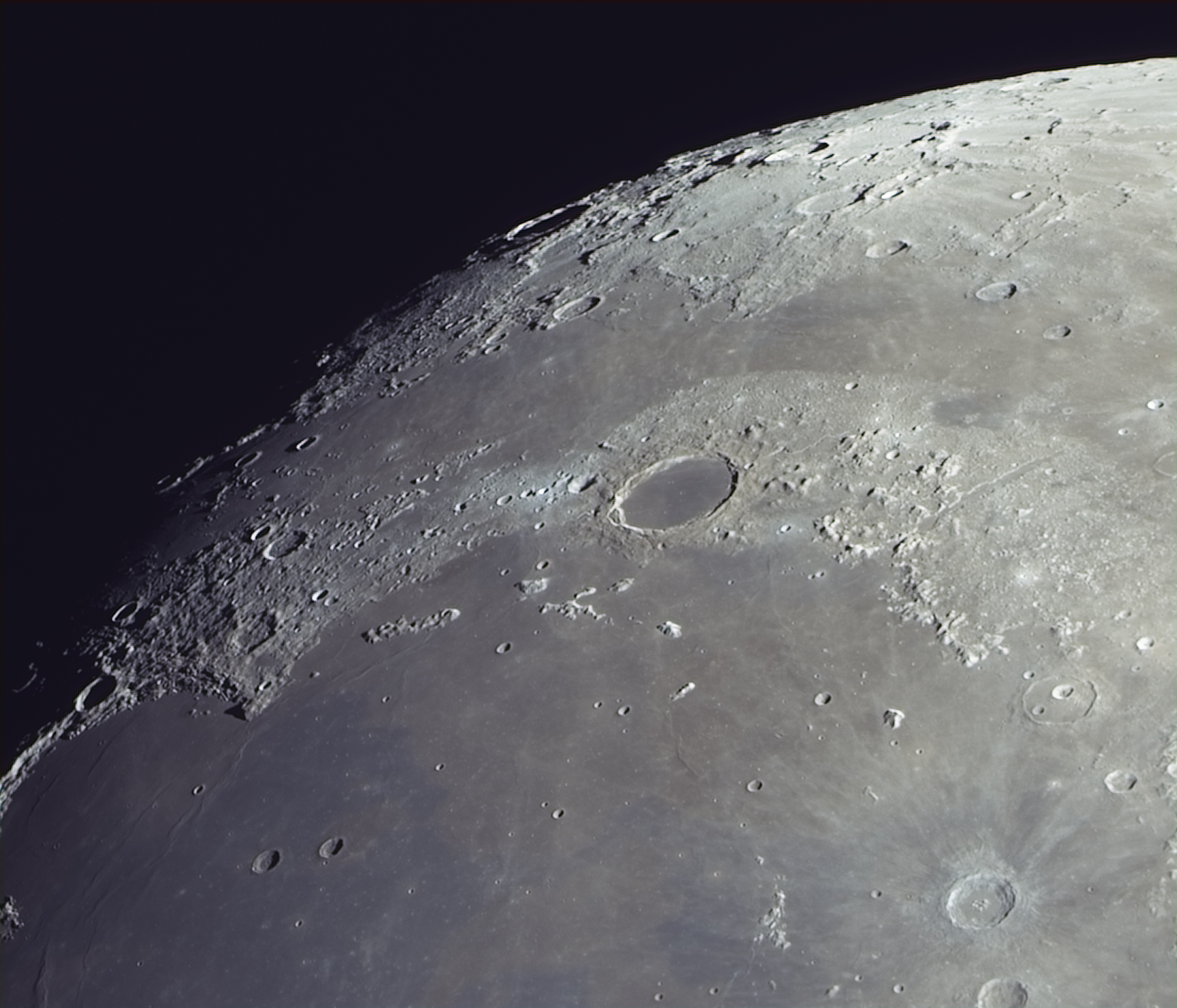 2025-02-08-2003_Moon_Plato.jpg