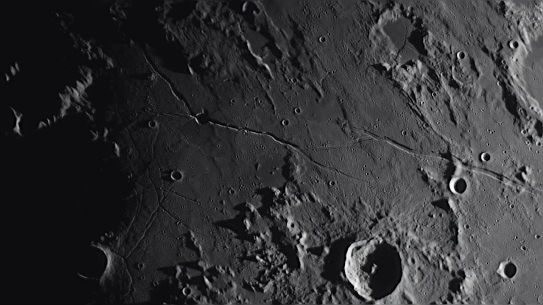 2025-03-06-194634-Moon-Bin1+28,6C_pss_WS2.png