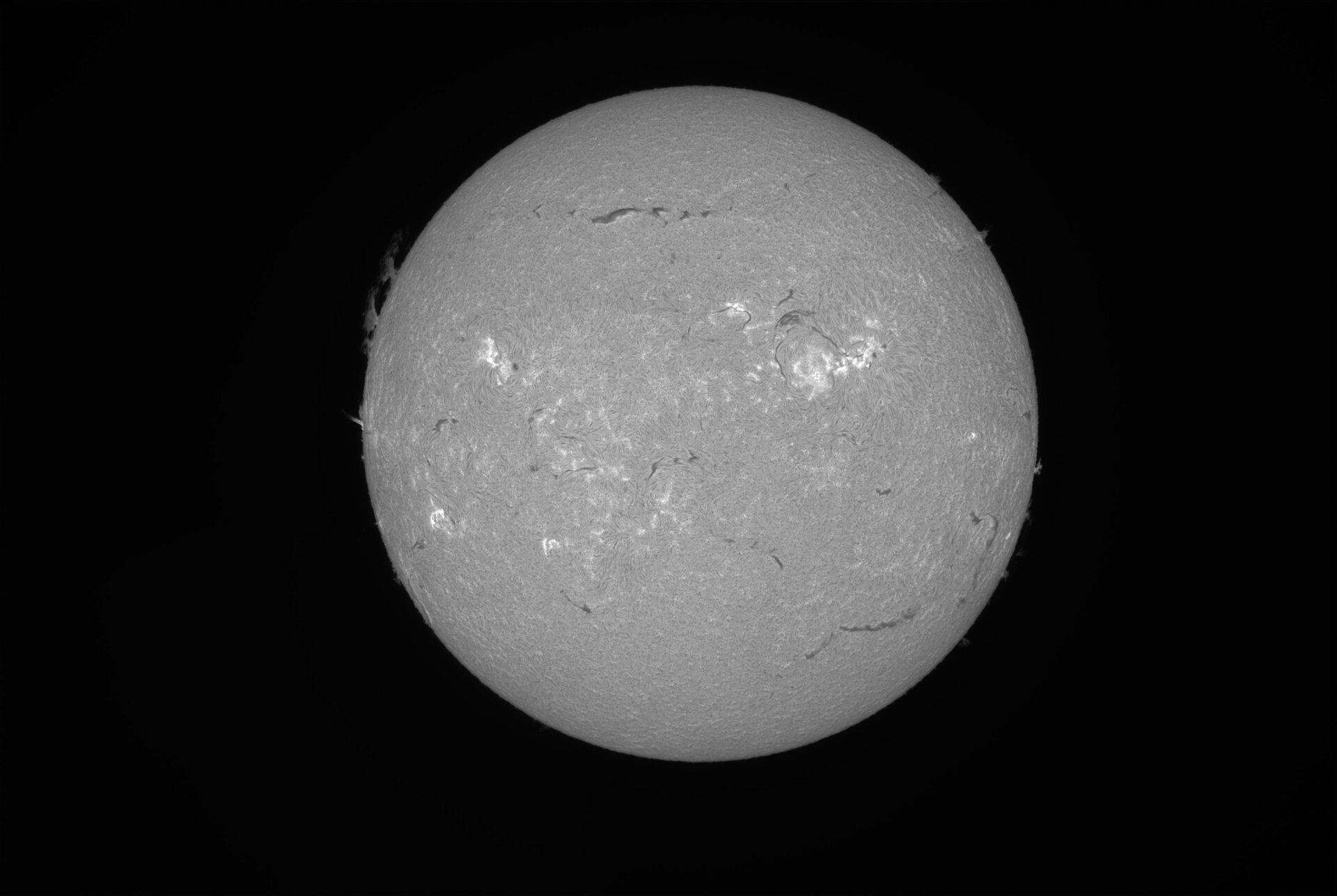 2025-03-09-1040_6-U-RGB-Sun_g5_ap328_RS6_2_Giotto_PI.jpg