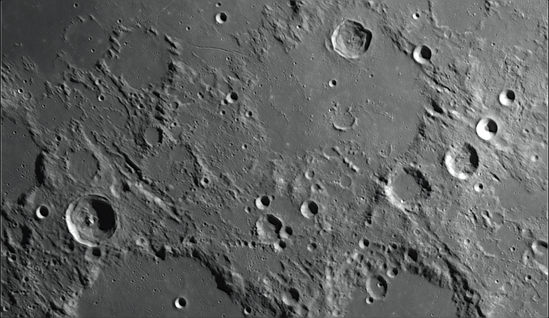 2025-04-06-220335-Moon-Bin1+26,3C_pss_WS.png