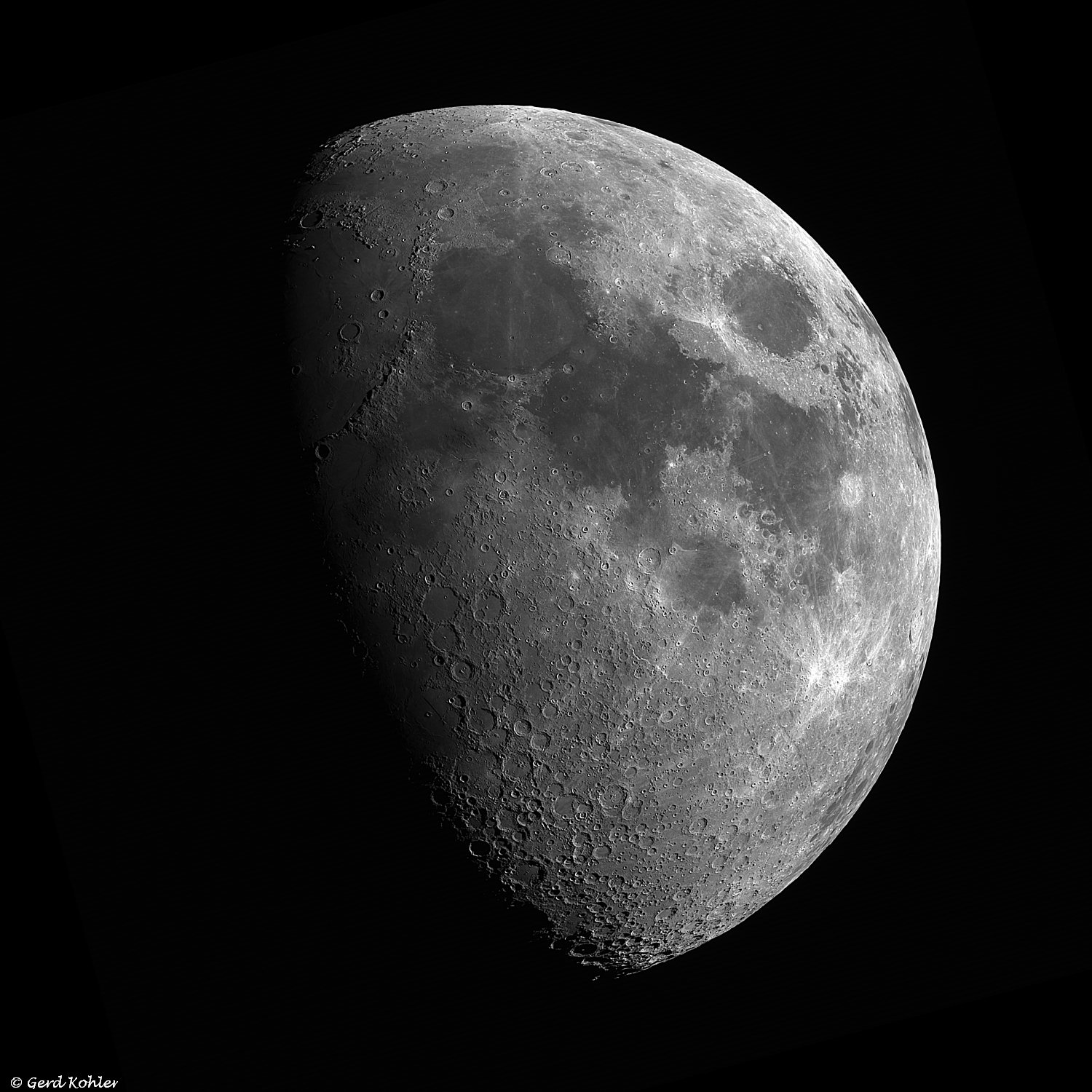 2025-04-06-Mond.jpg