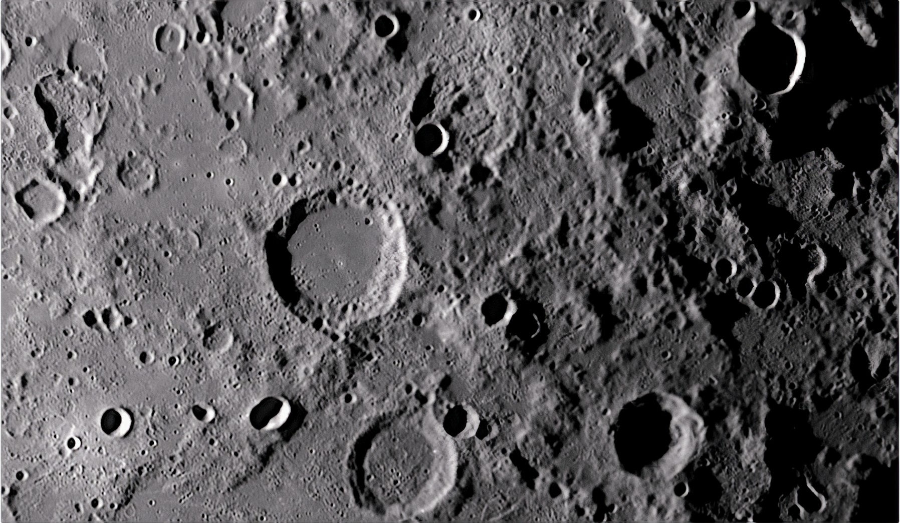 2025-10-12-063851-Moon-Bin1+26,3C_pss_gpp_WS~2.jpg