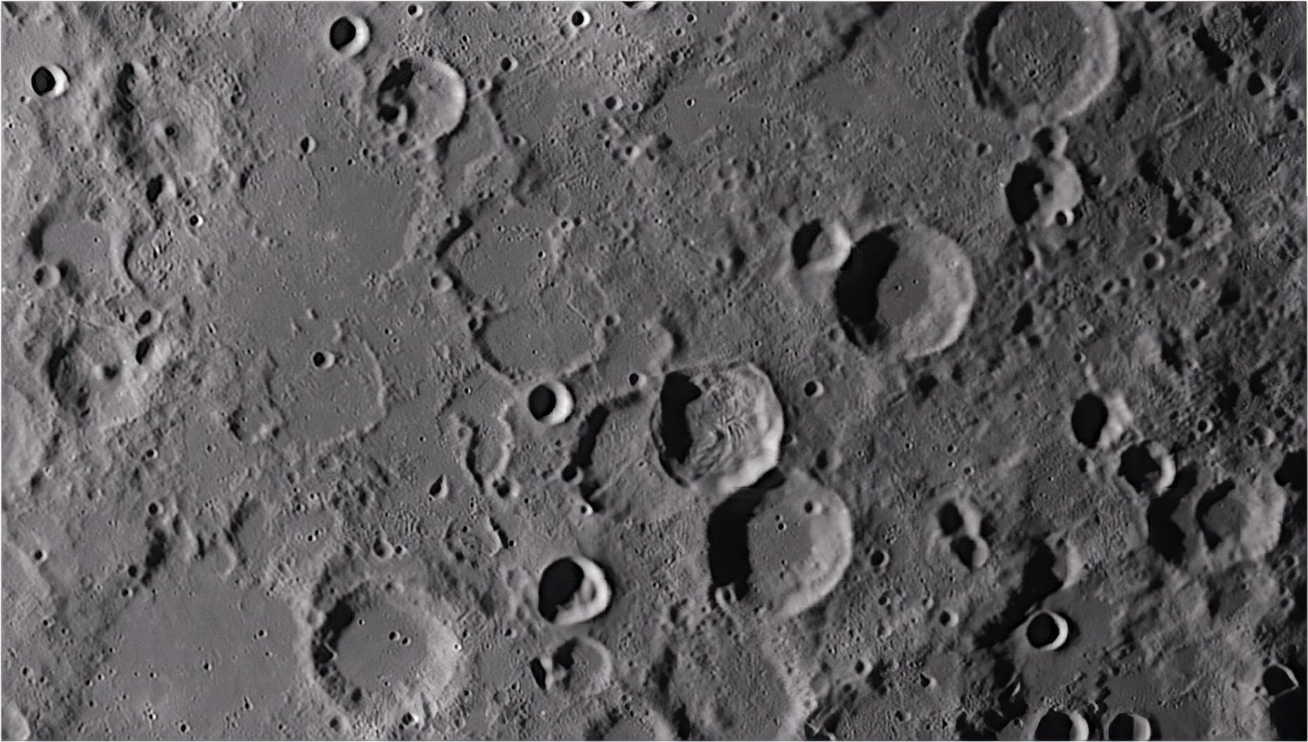 2025-10-12-064111-Moon-Bin1+30,0C_pss_gpp_WS~2.jpg