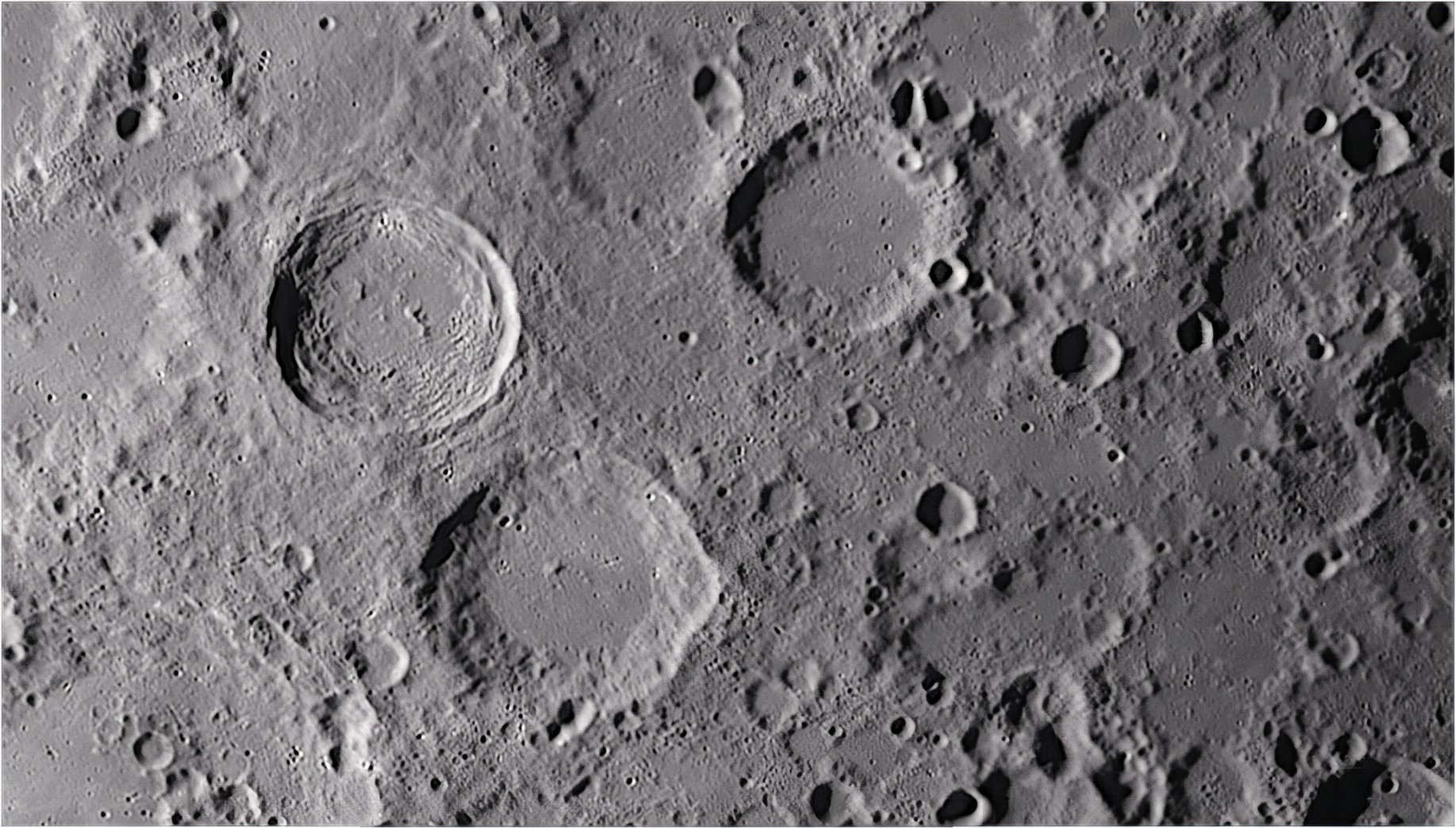 2025-10-12-064256-Moon-Bin1+30,6C_pss_gpp_WS~2.jpg