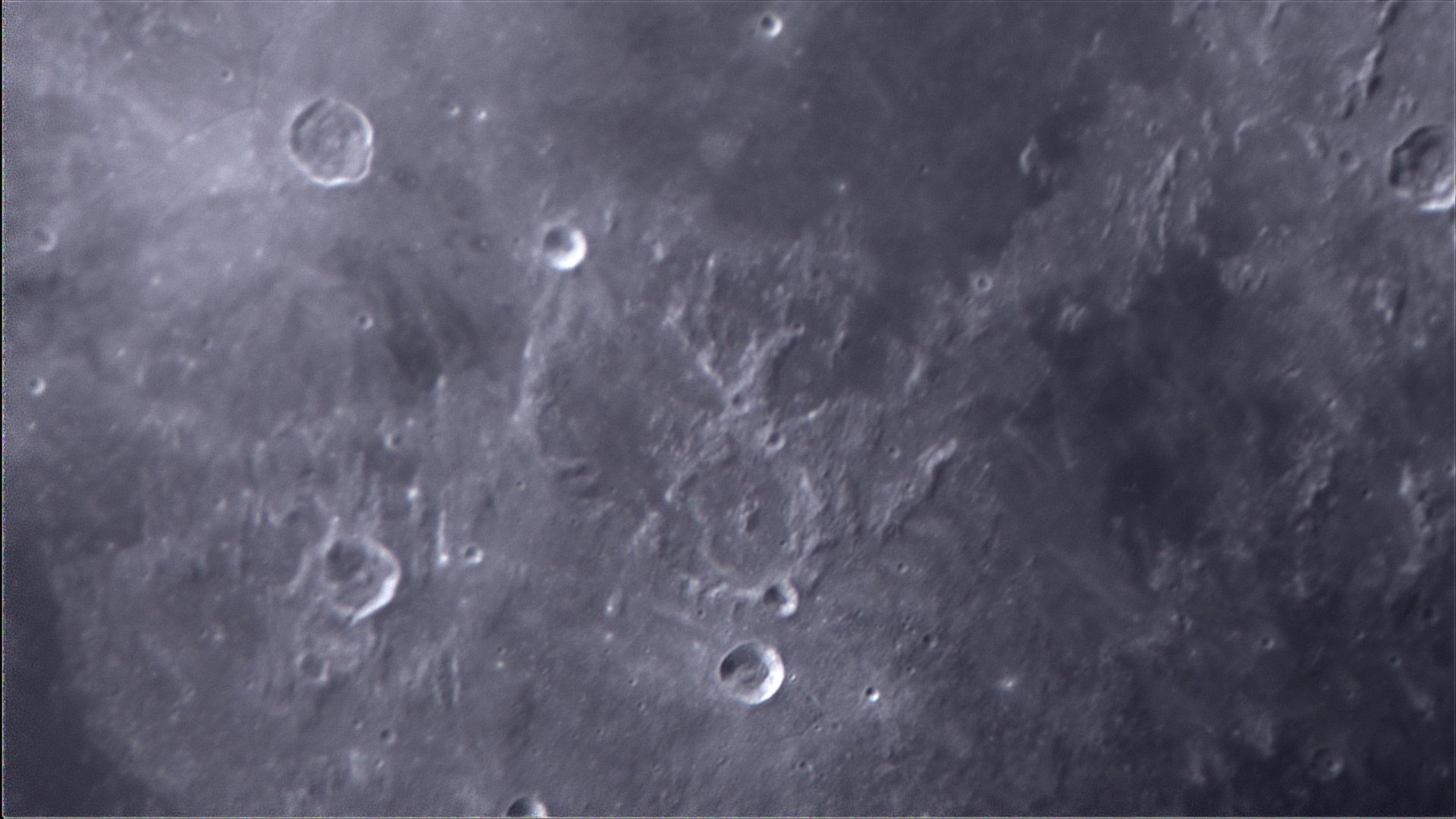 2025-11-01-203905-Moon-Bin1 30.6C_Surface_50_Sharp100_B134.0_C2.0_S1_N100.jpg