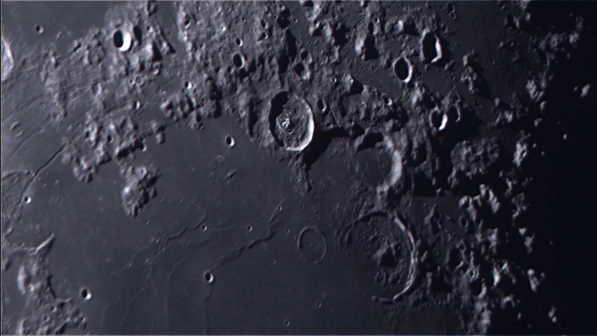 2025-11-01-204244-Moon-Bin1 31.9C_Surface_50_Sharp100_B154.0_C1.0_S1_N100.jpg