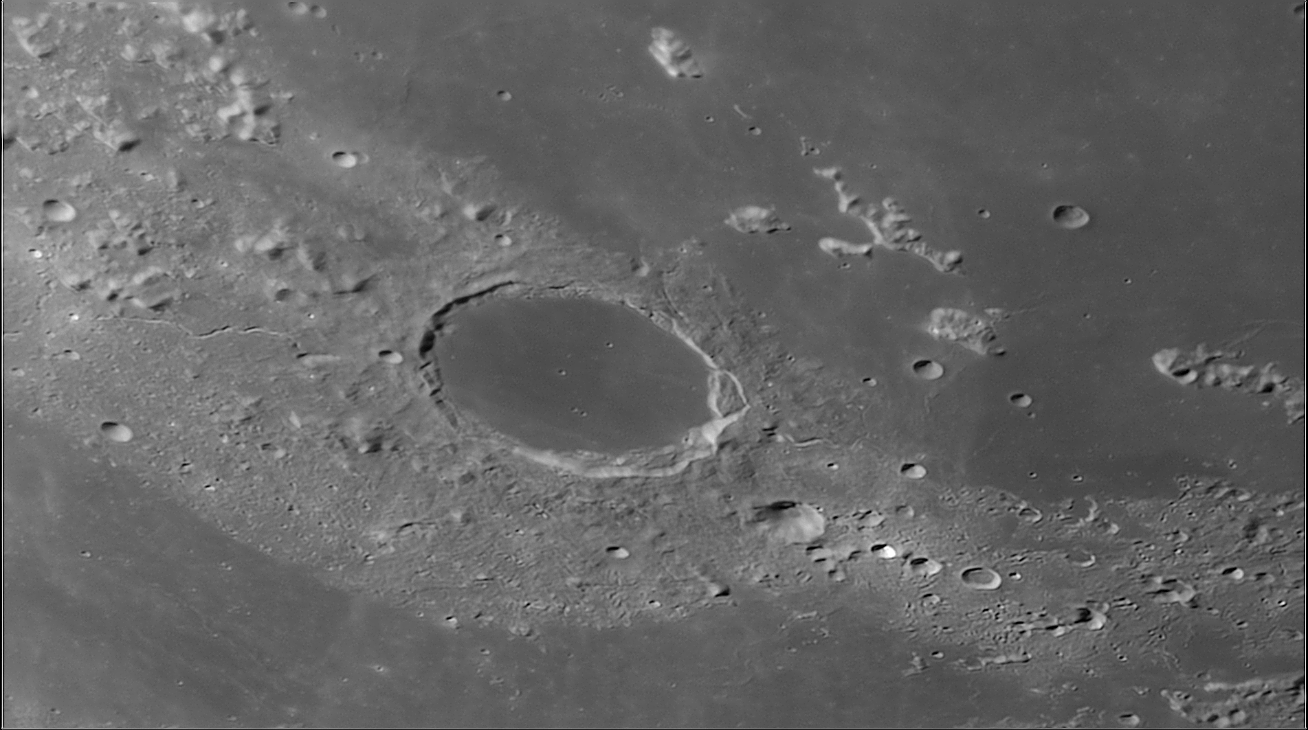 2025-12-01-204633-Moon-Bin1_PIPP_pss_gpp_WS_Sh.png