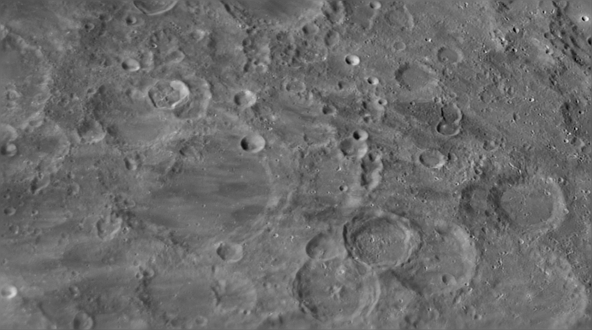 2025-12-01-205238-Moon-Bin1_PIPP_pss_gpp_WS.png