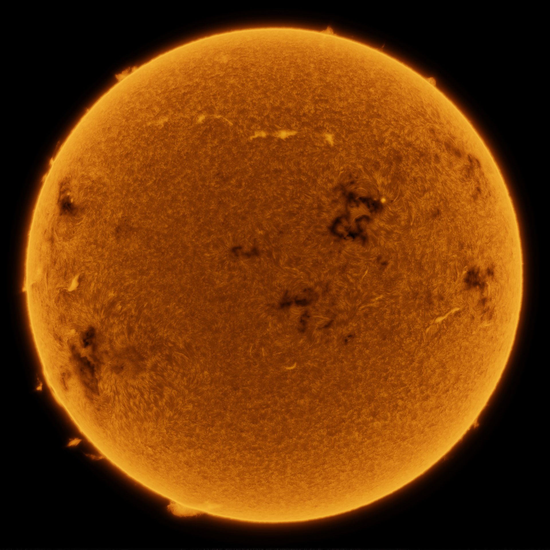 2025-12-28-1106_7-CapObj_lapl4_ap802_Drizzle15_merged.jpg
