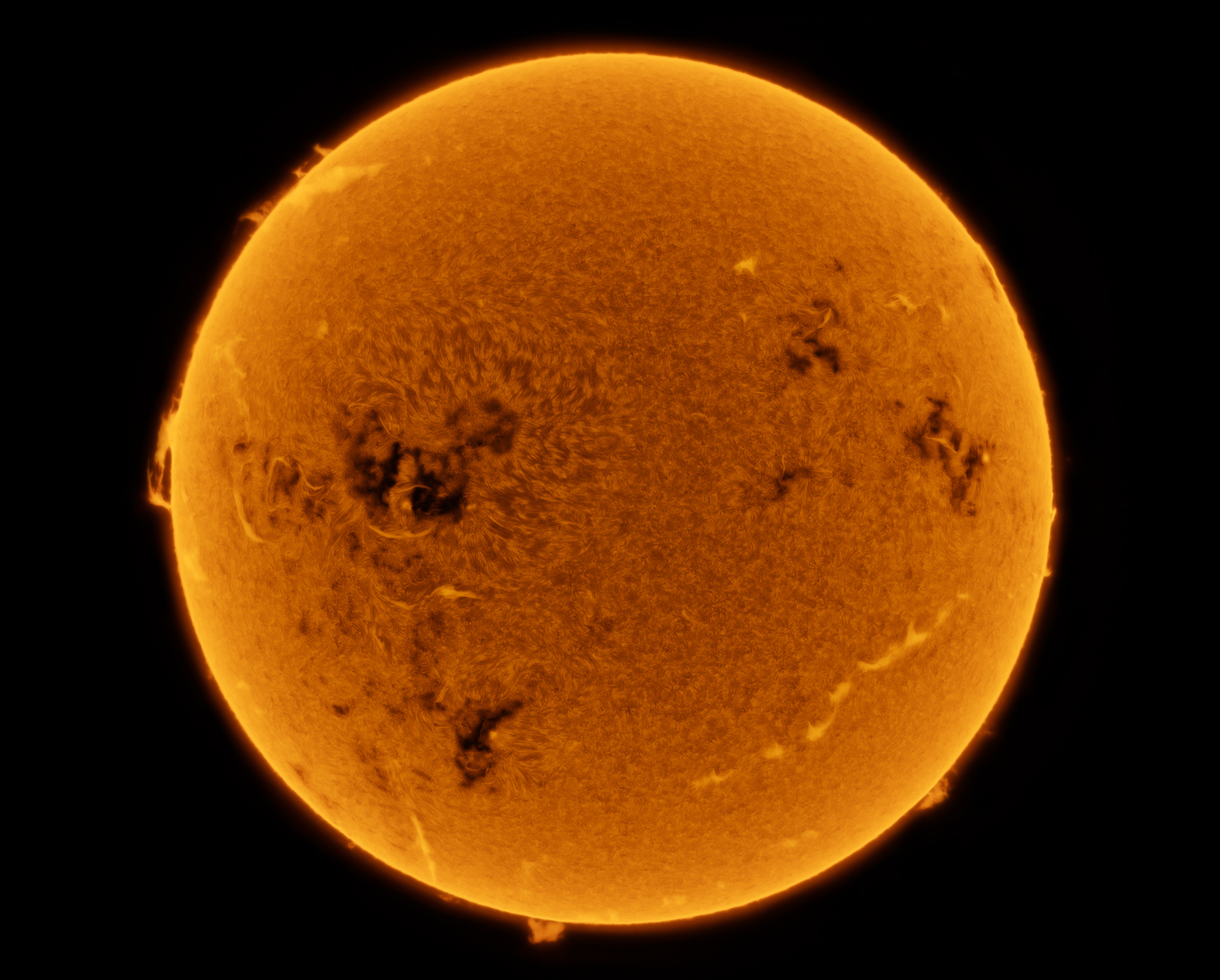 2025-12-30-1410_9-U-L-Sun_lapl4_ap1375_Drizzle15_finish.jpg