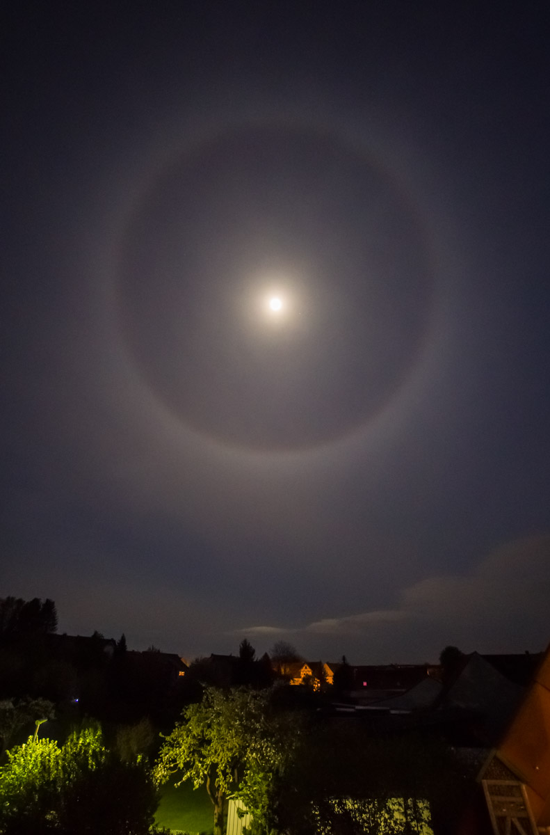 240418_Mondhalo.jpg