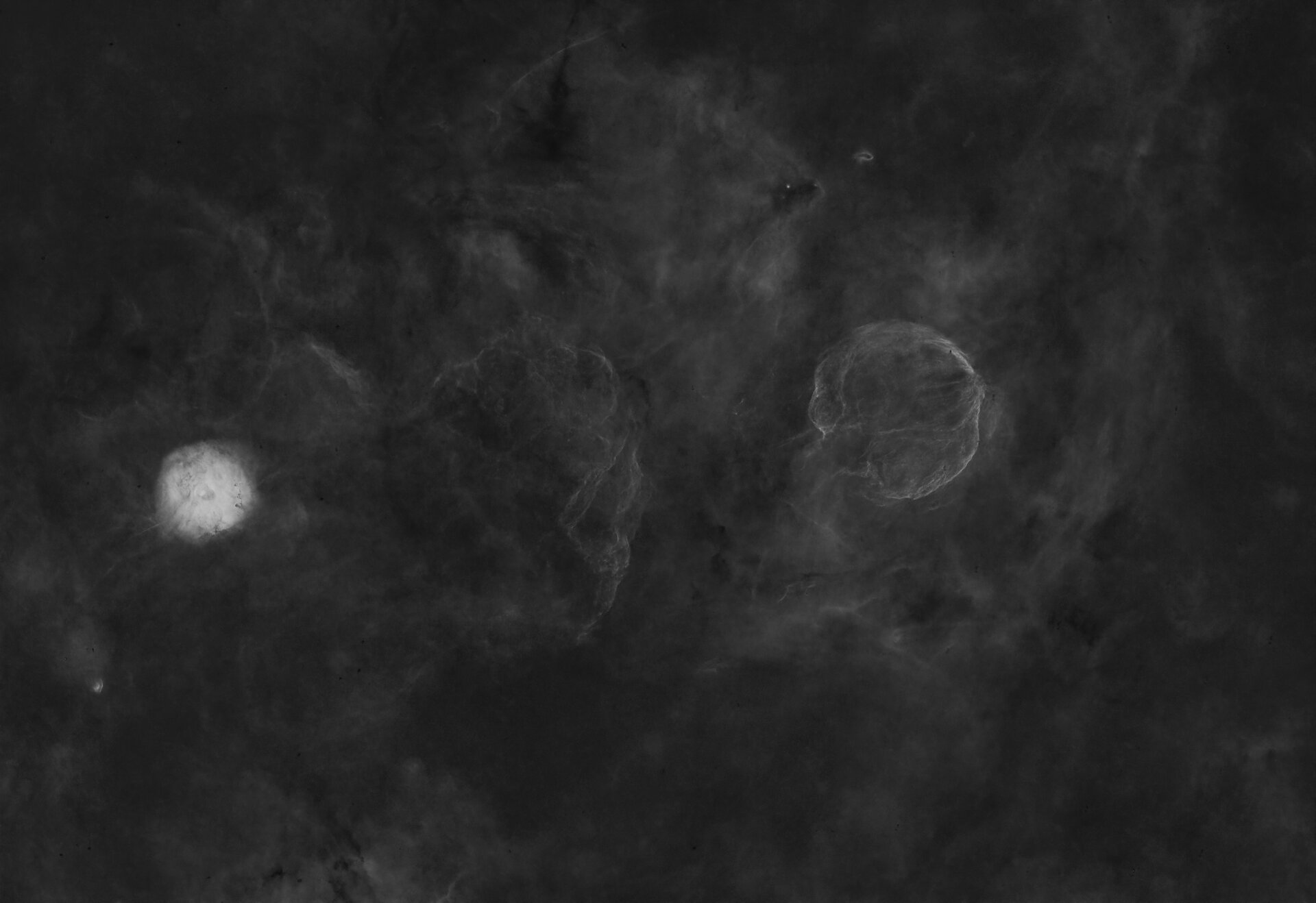 Abell_85_H-alpha_468min_1x1_2025-09-18_V01_starless_ghs_nxt_web.jpg
