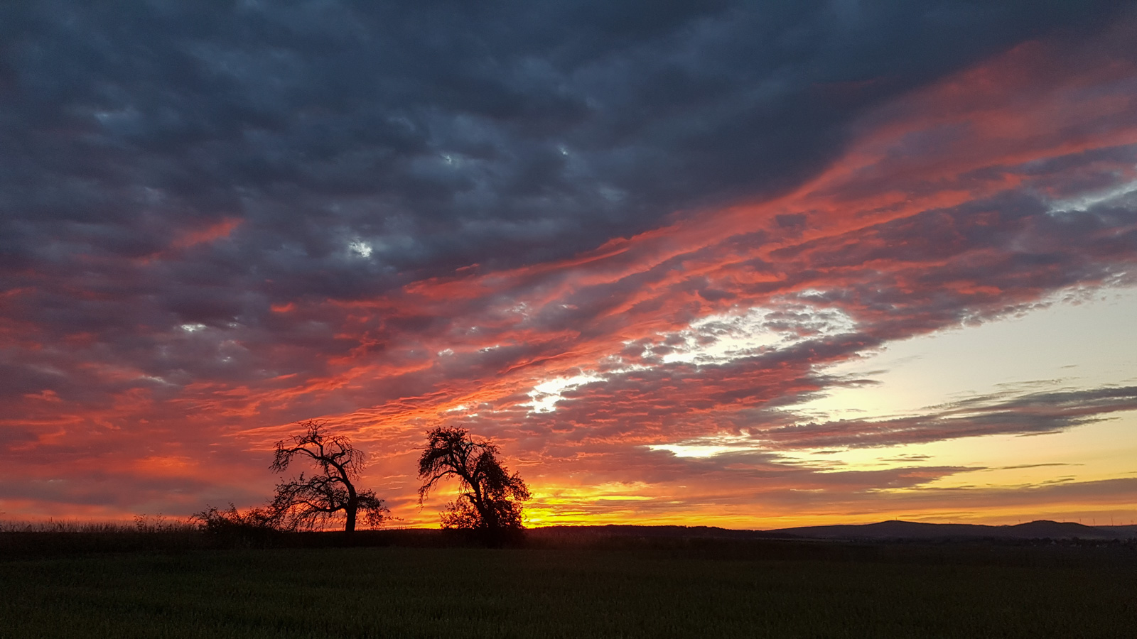 Abendhimmel_220621.JPG