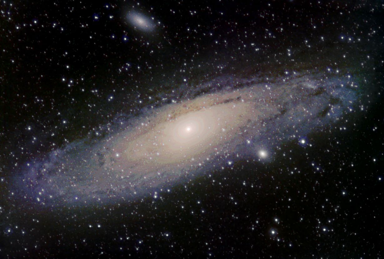 andromeda-galaxie-135mm-best-nr5c.jpg
