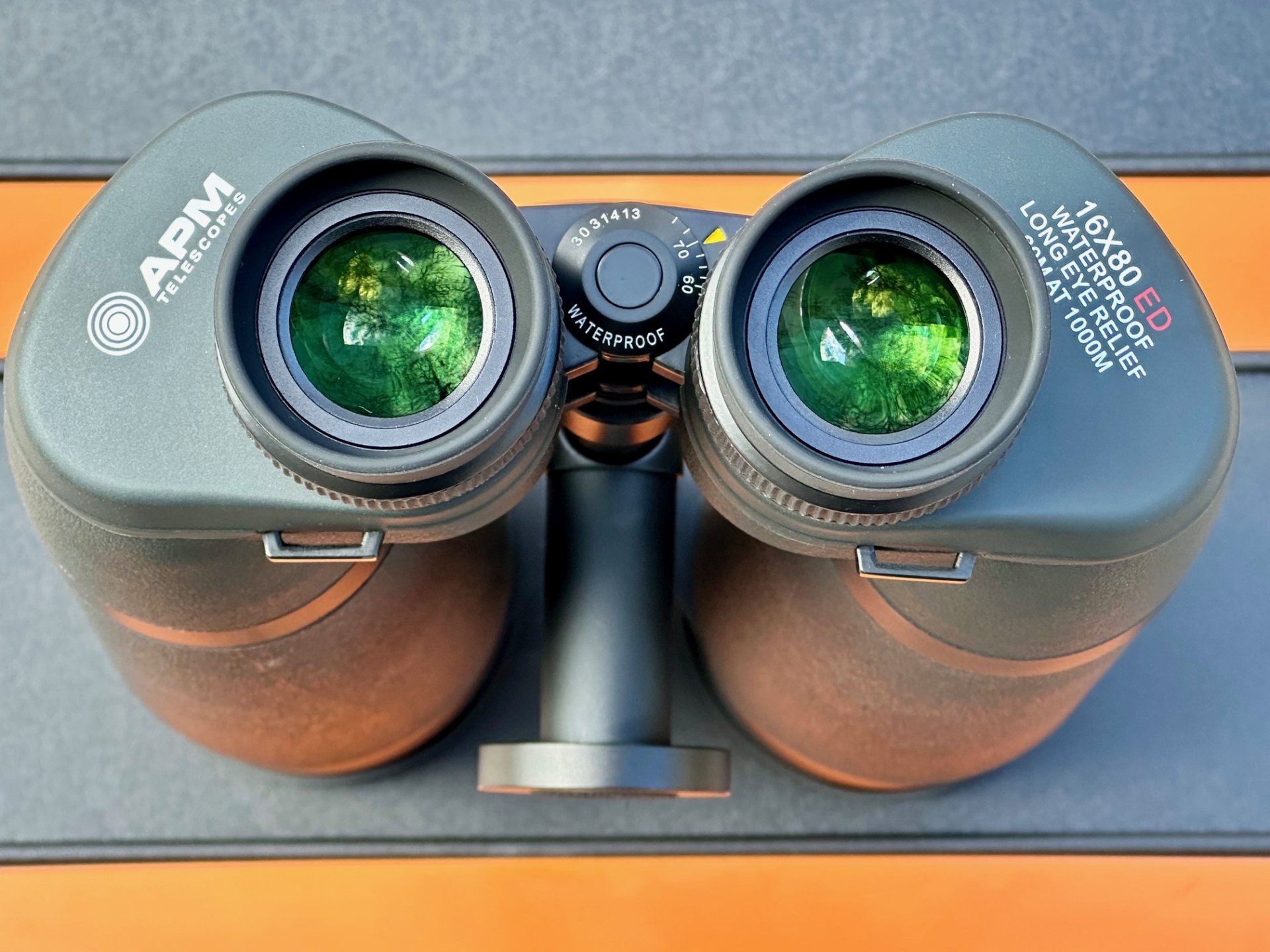 APM16x80EDL-3.jpg