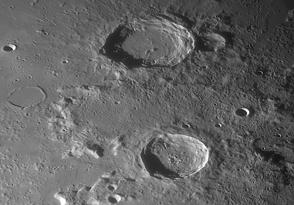 aristoleles_101125_080157_Rc.jpg
