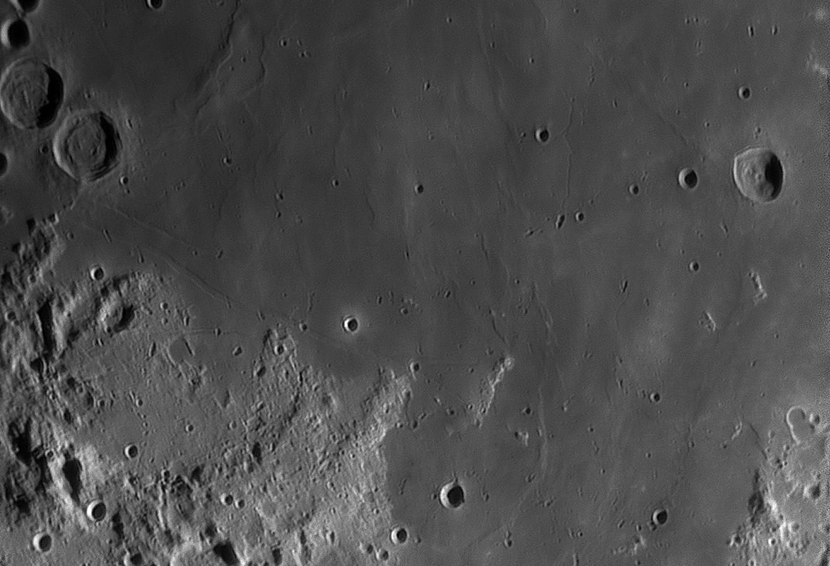 armstrong_090322_193020p120c.jpg