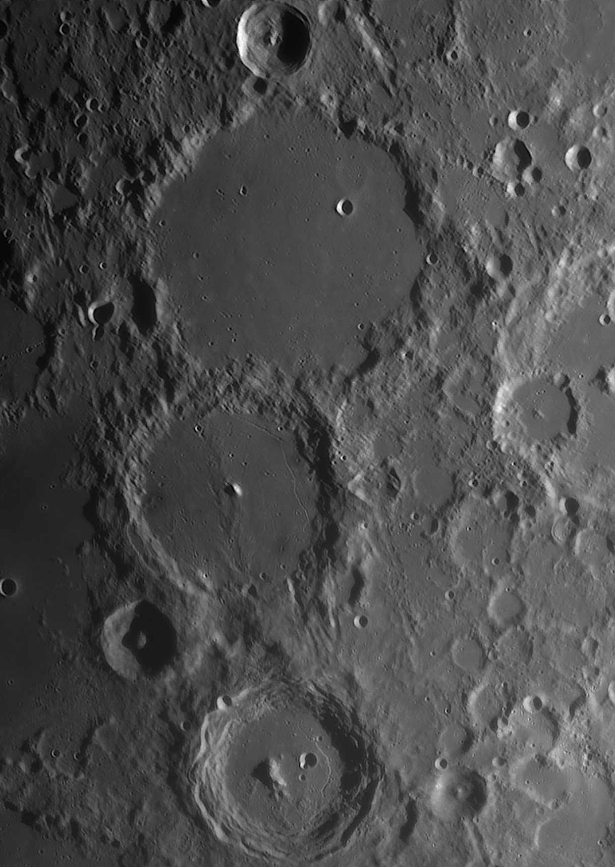 arzachel_060425_214827mosaikbc.jpg