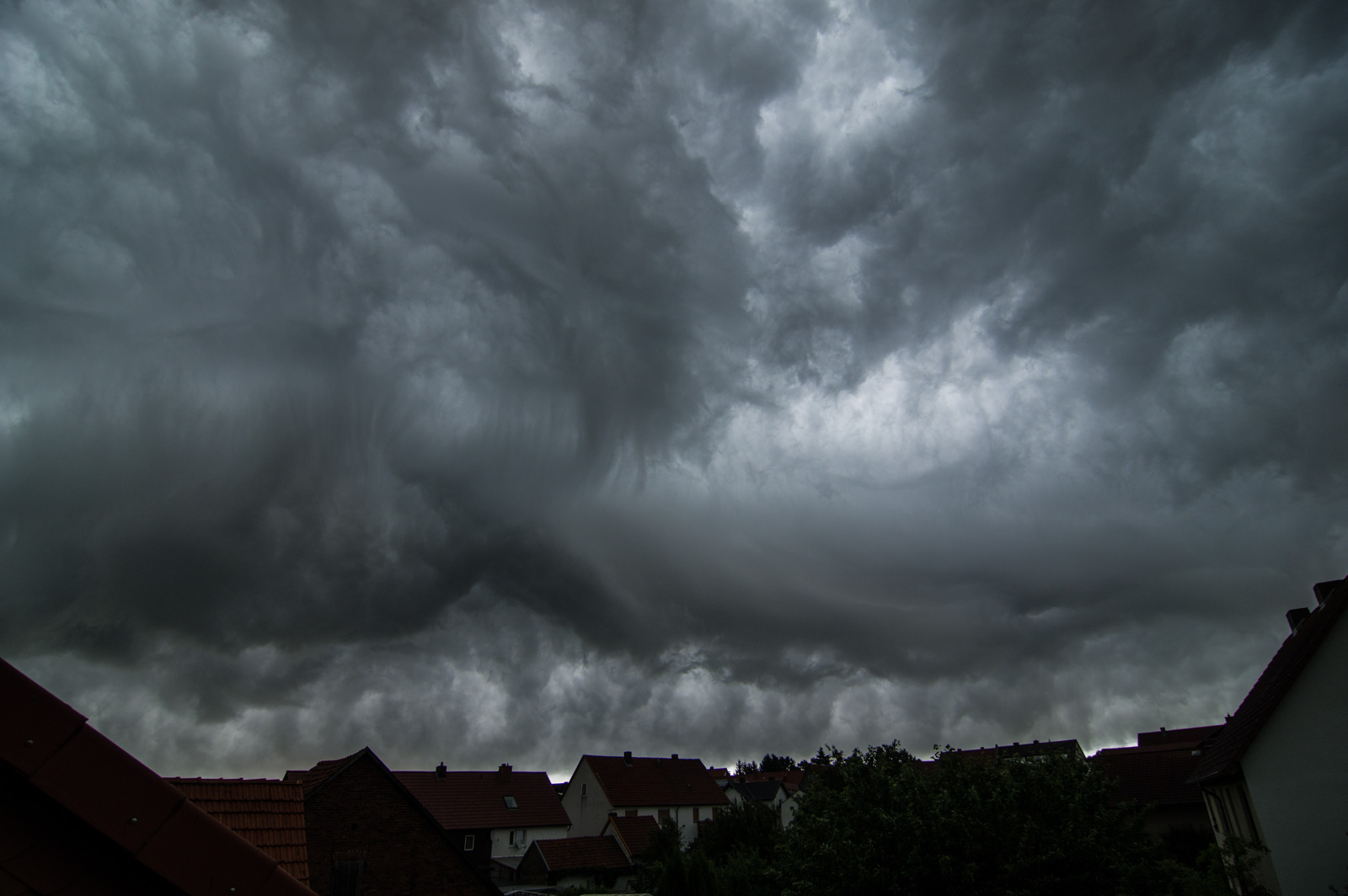 Bedrohliche Wolken.JPG