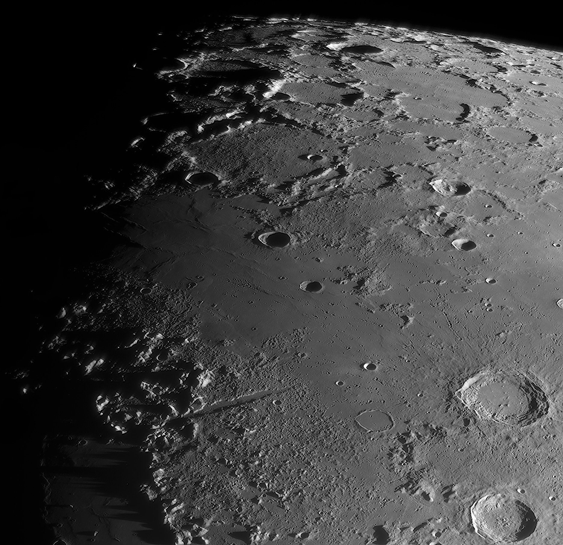 bond-vallis-alpes_240426_211047_Rmosaikc.jpg