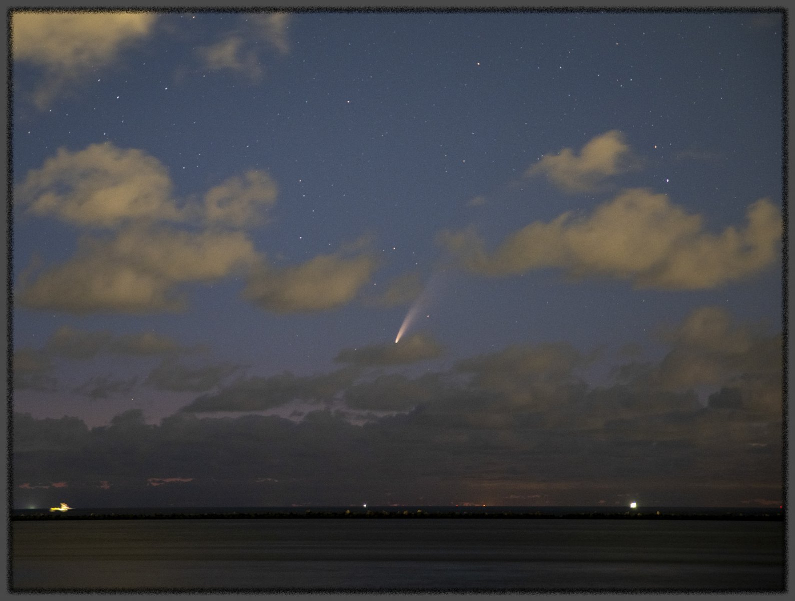 c2020-f3_neowise_11072020-maasvlakte-border_1.jpg