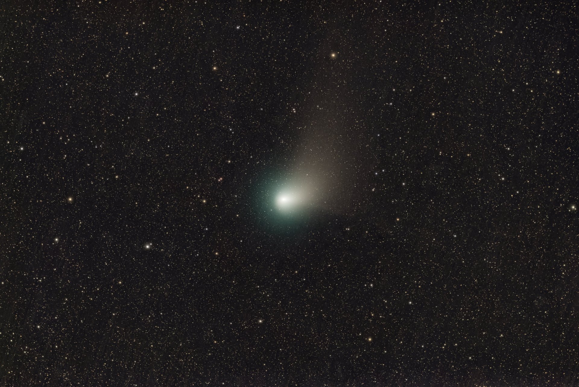 C2022E3_ASI294MC_G120_+3,5_Bin1_TS-FF-APO80_UVIR_92x30s_2023-02-04_V2.jpg