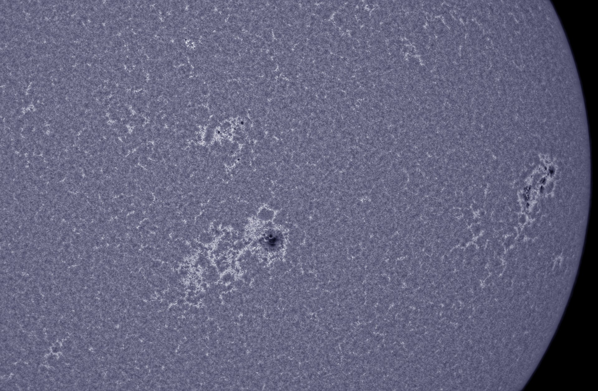 CapObj_082726_lapl2_ap30711.jpg