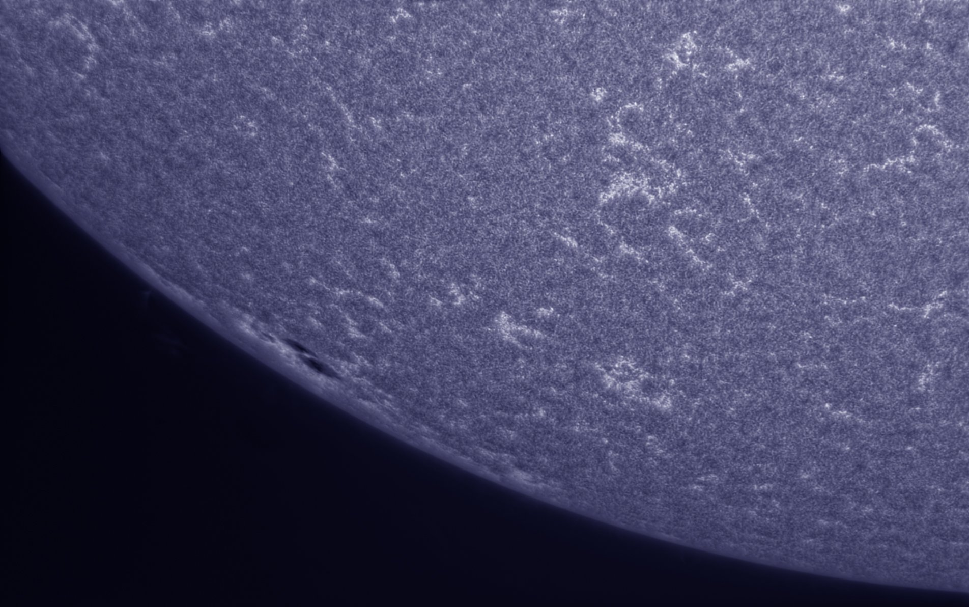 CapObj_084410_lapl3_ap7346.jpg