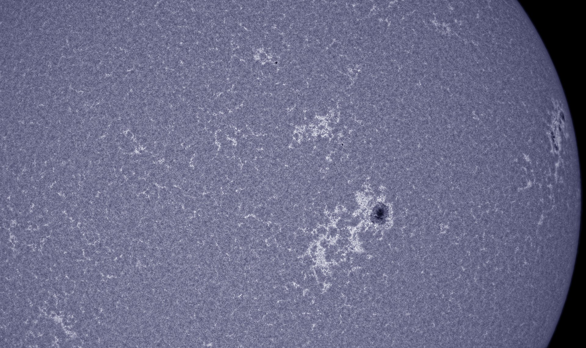 CapObj_084736_lapl2_ap32582.jpg