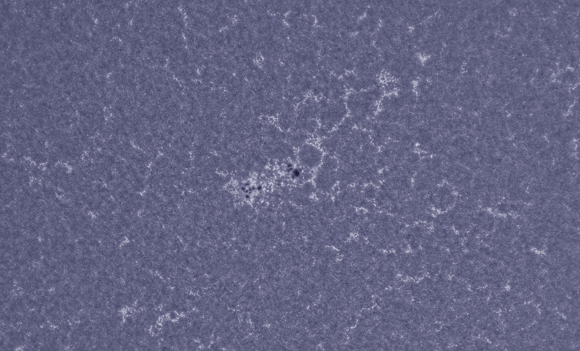 CapObj_091353_lapl2_ap34676.jpg