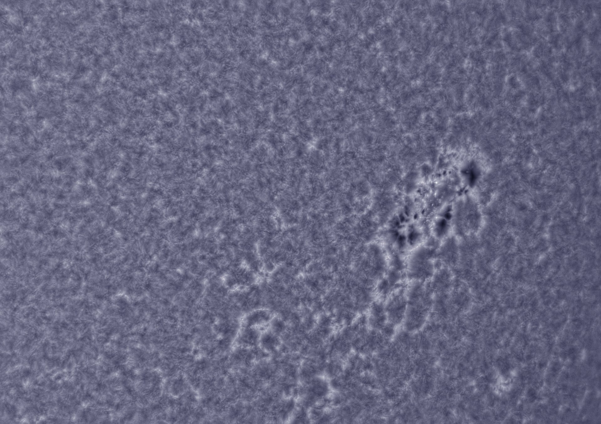 CapObj_104803_lapl2_ap27929.jpg