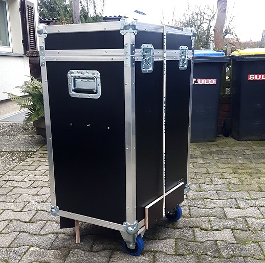 case 00 mit industrierollen.jpg