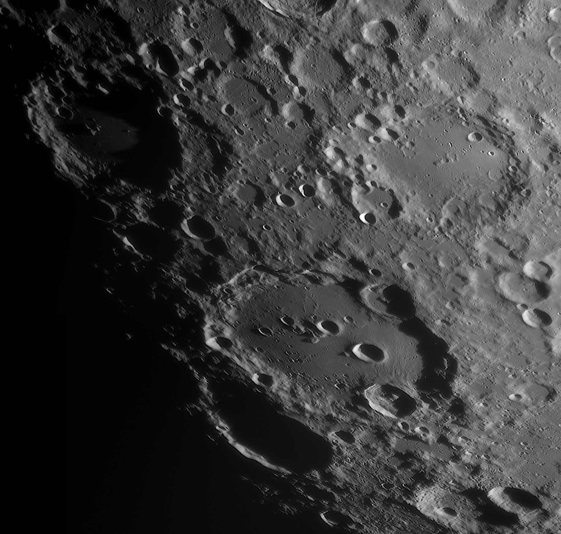 clavius-maginus_070425_212108c.jpg