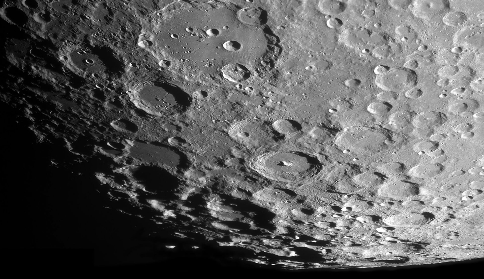 clavius-moretus_220421_202741c.jpg