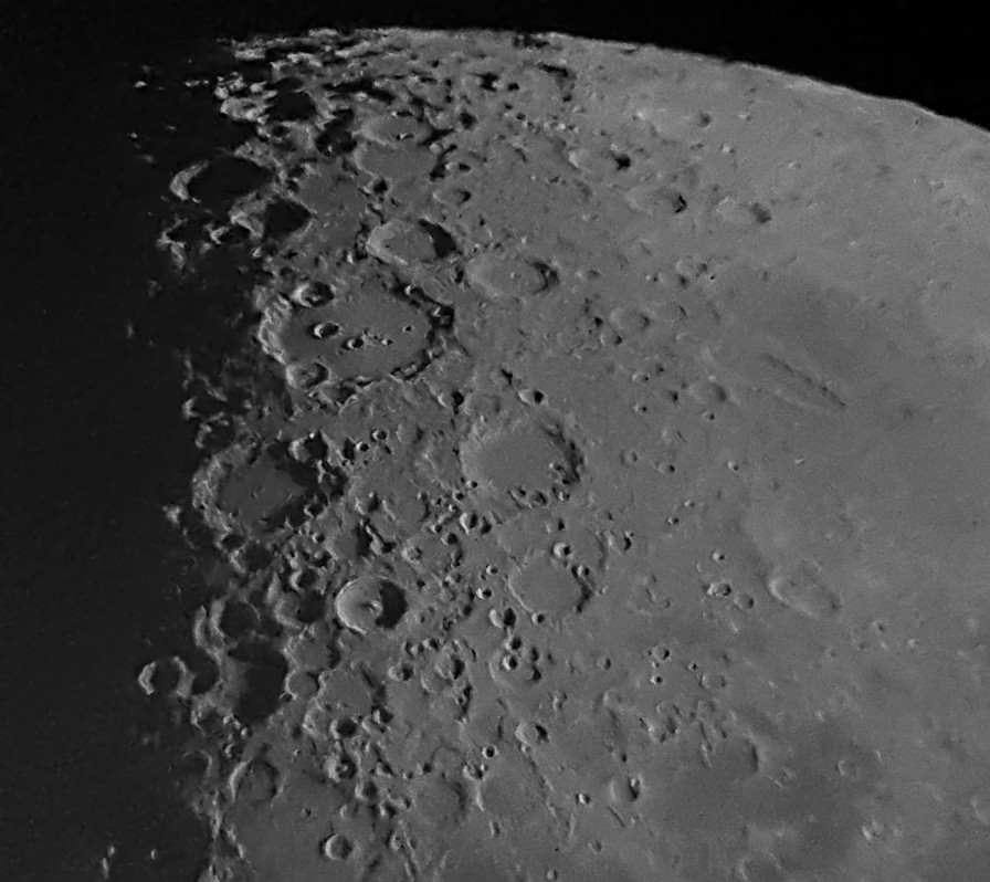 clavius281021.jpg