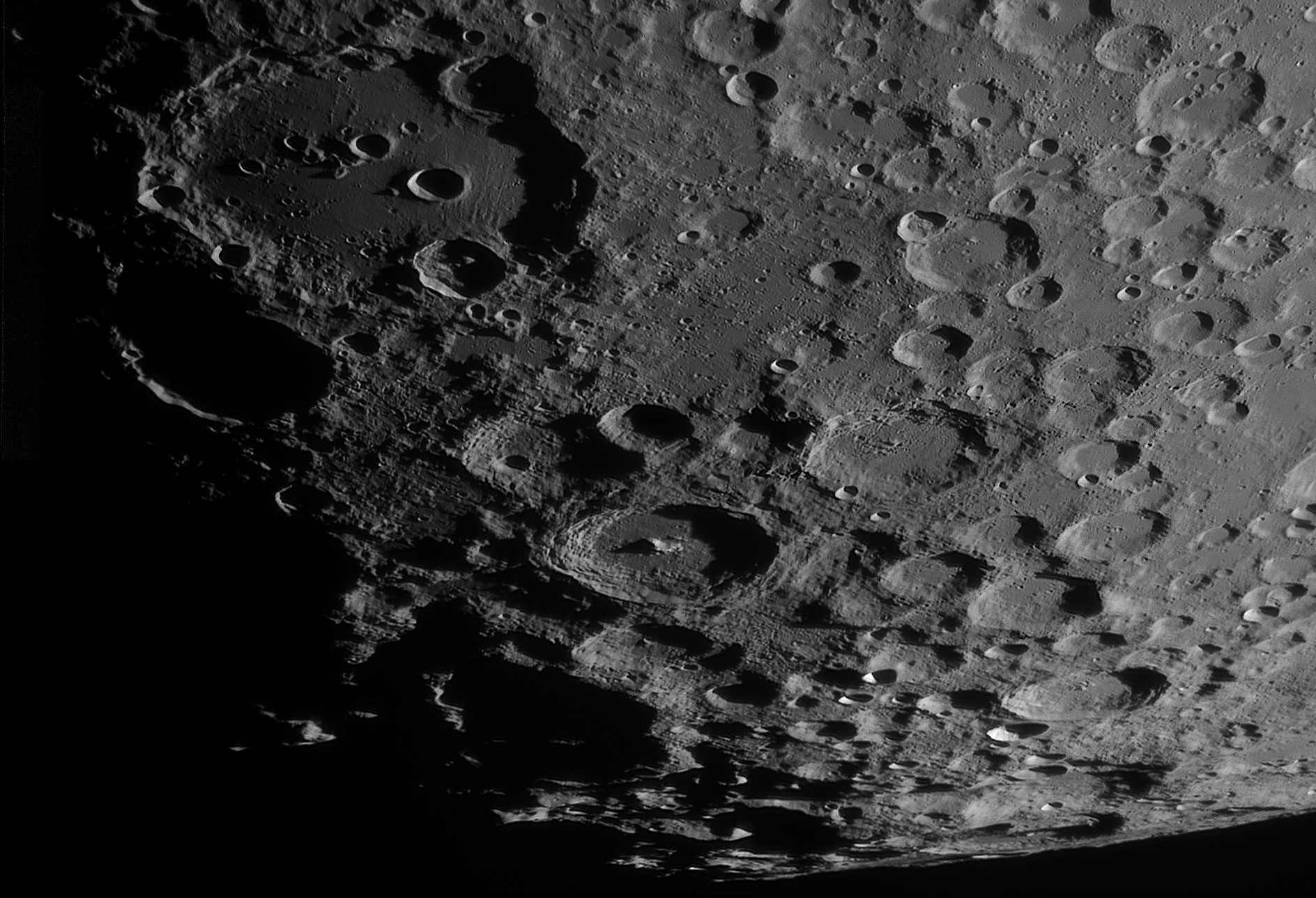 clavius_100422_214716mosaikc.jpg