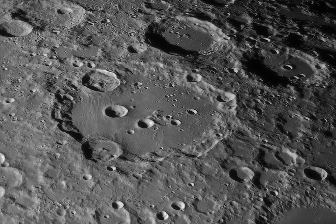 Clavius_2022-02-11.jpg