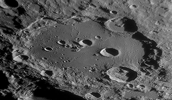 clavius_8er-12er.gif