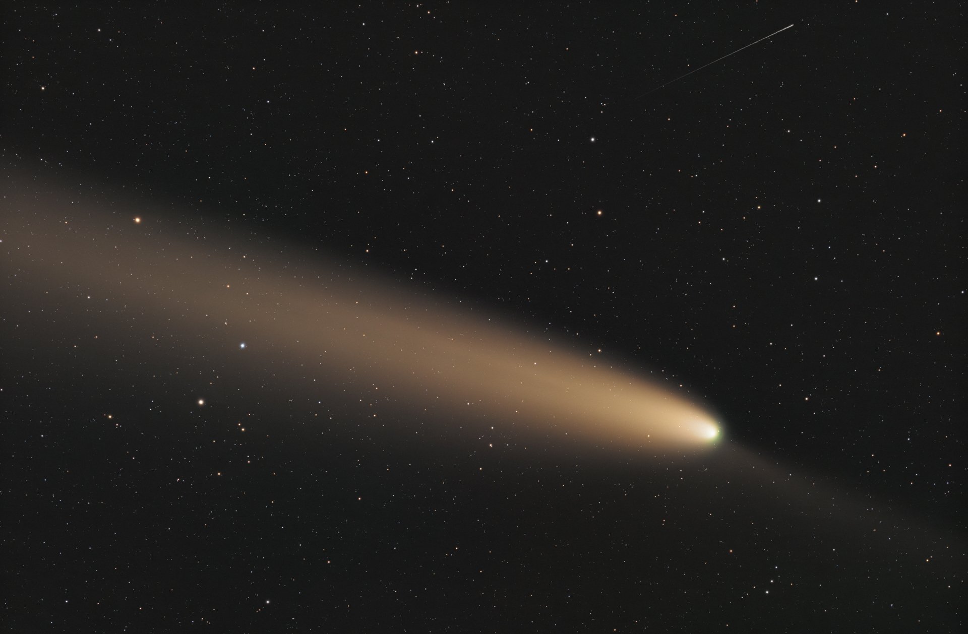 Comet C_2023 A3 Tsuchinshan-Atlas_final-Astronomie.de-3.jpg