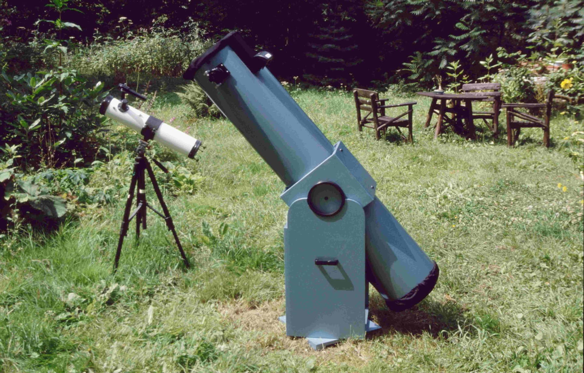 compTeleskope).jpg