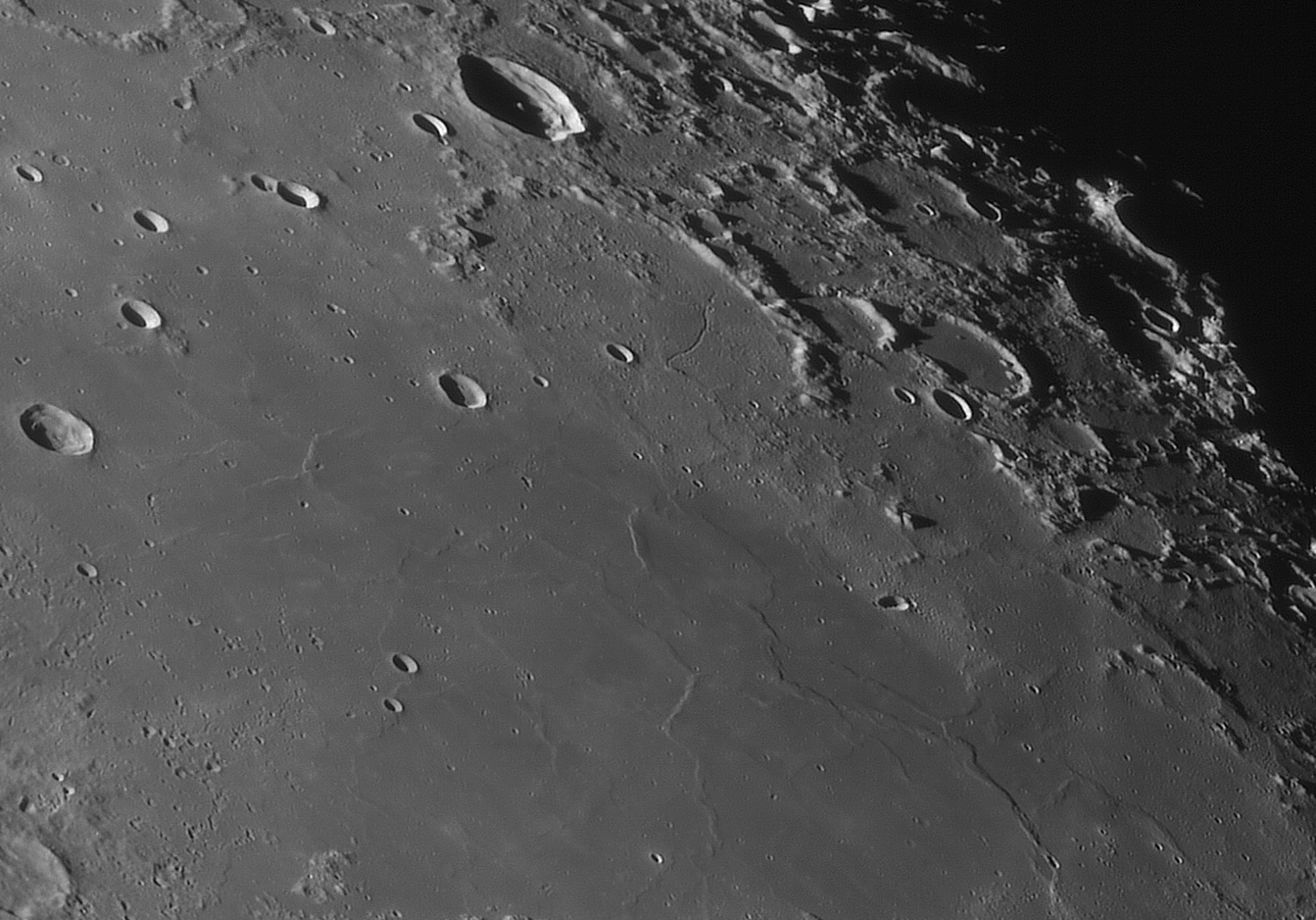 Detail_MareFrigoris_RimaGaertner_RimaSheepshanks_IRpass_GDB_20210924.jpg