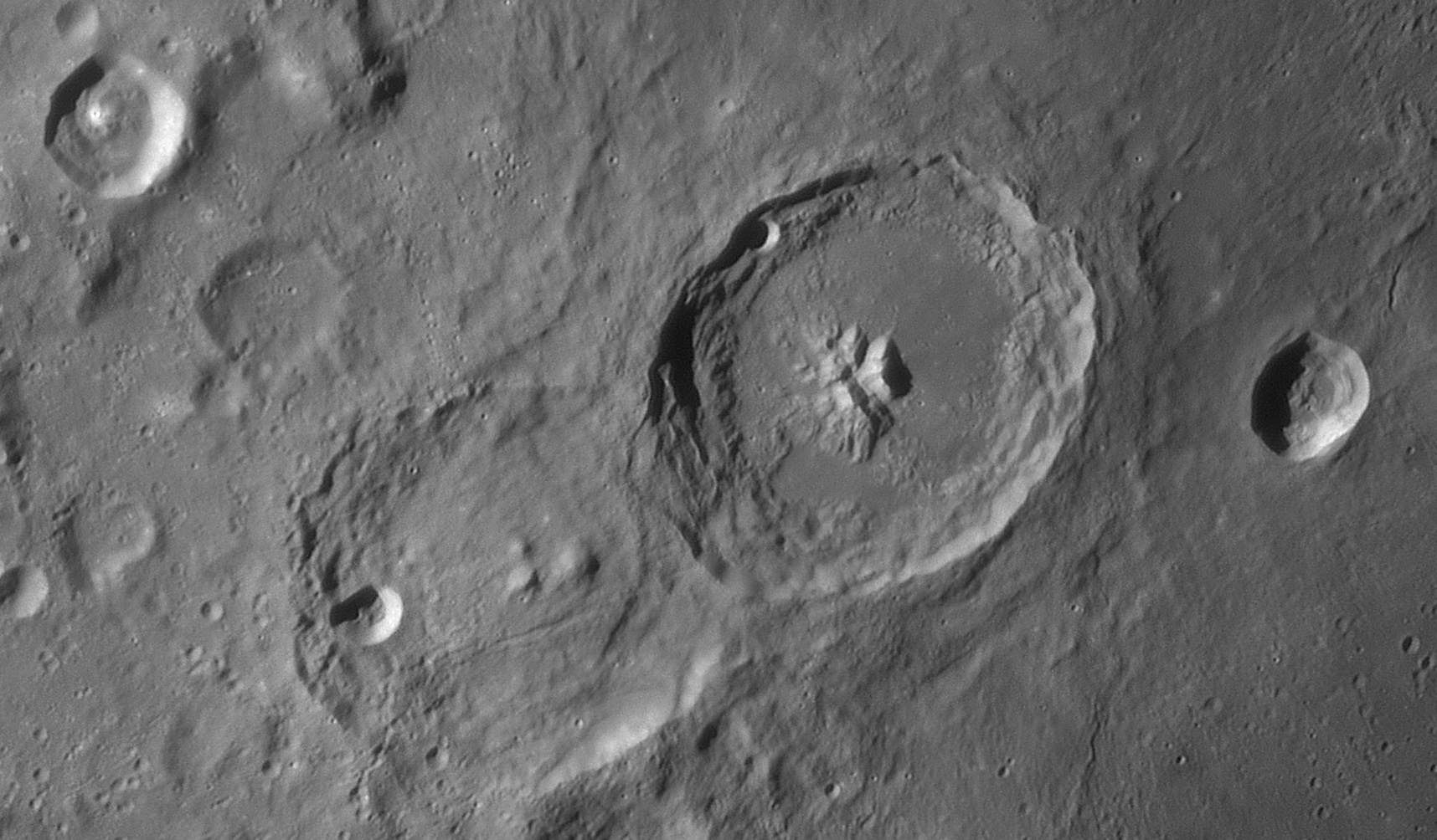 Detail_Theophilus_Cyrillus_IRpass_GDB_20210924.jpg