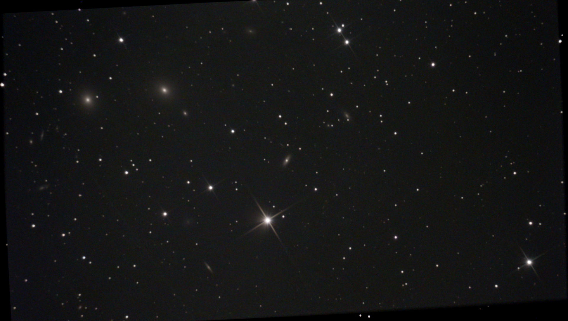 Fo_pix_NGC7611_Stack_118frames_944s_WithDisplayStretch.png